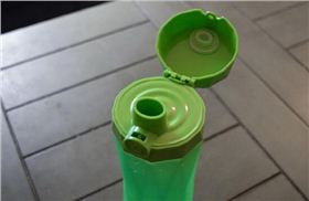 線路板廠之會(huì)提醒你喝水的水壺