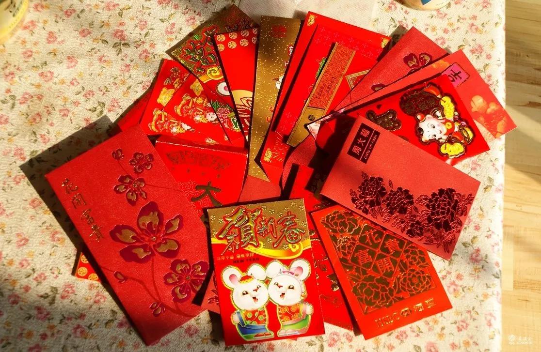 同事結(jié)婚只給100紅包，線路板廠小編都覺得尷尬，結(jié)果&hellip;廣東人的評論亮了，哈哈哈